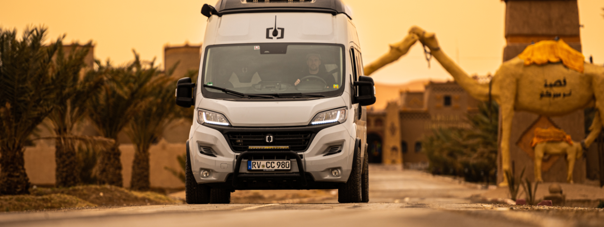 FLEX 541 Camper Van Modell von CROSSCAMP mit Stehhöhe