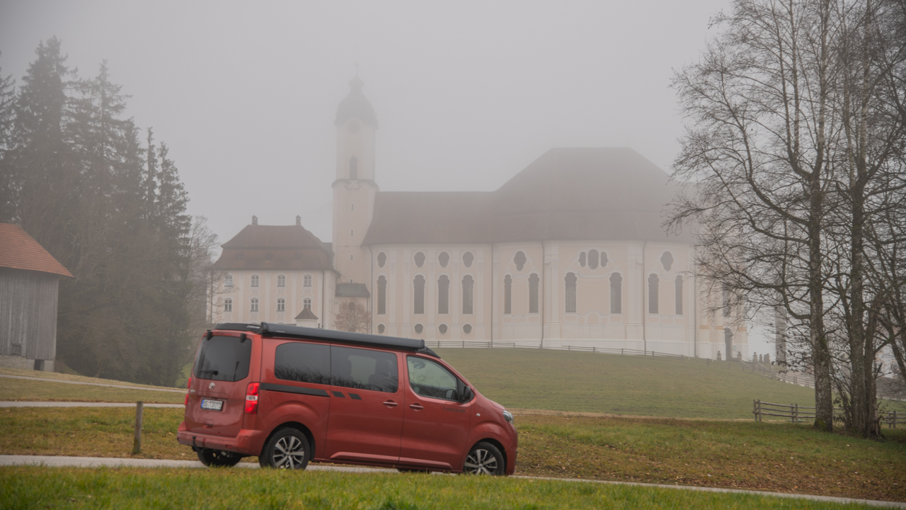 CROSSCAMP von Johannes Raab im Nebel