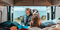 Carly Eck unterwegs durch Lapland mit dem Camper Van 640 von CROSSCAMP